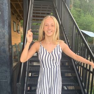 Meet your Posher, Vanessa